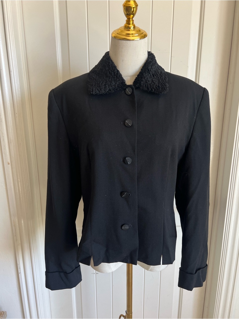 NY Guard Black Women's Button-Front Jacket with Textured Collar
